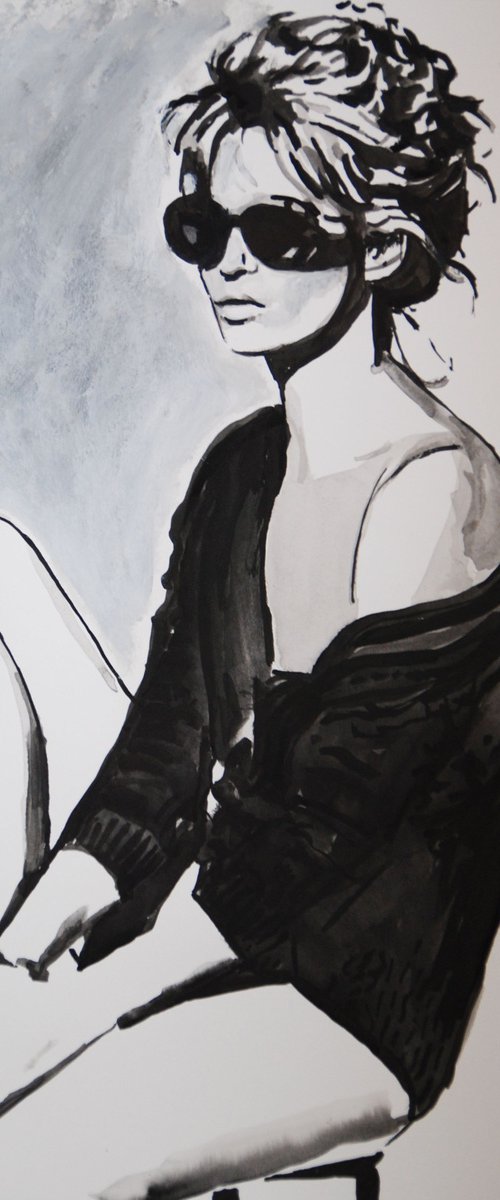 Girl with sunglasses #10 / 50  X 35 cm by Alexandra Djokic