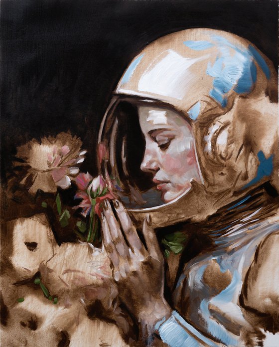 Woman in astronaut helmet