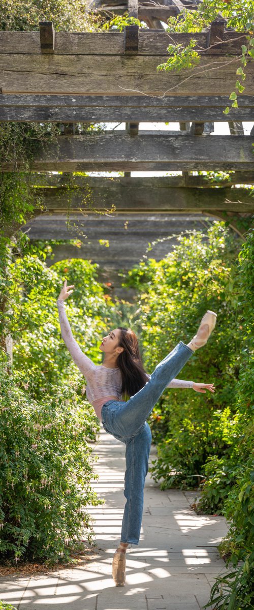 Dancer in London #6 by CODY CHOI