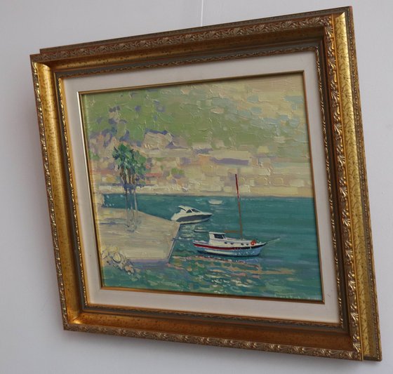 Midday at the port of Turunc