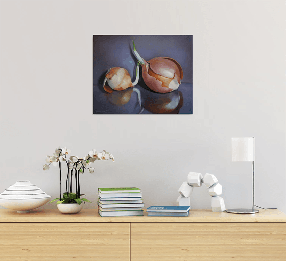 "Still life with onions"