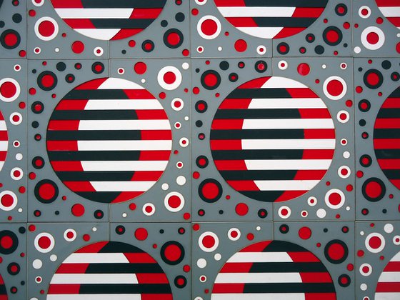 "Hypnotic Harmony"