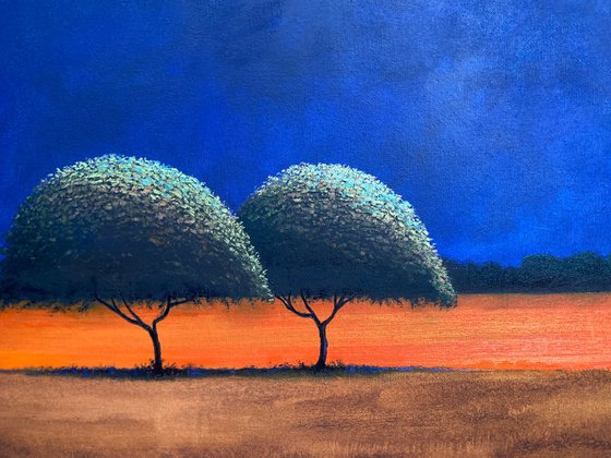2 Trees Full Moon