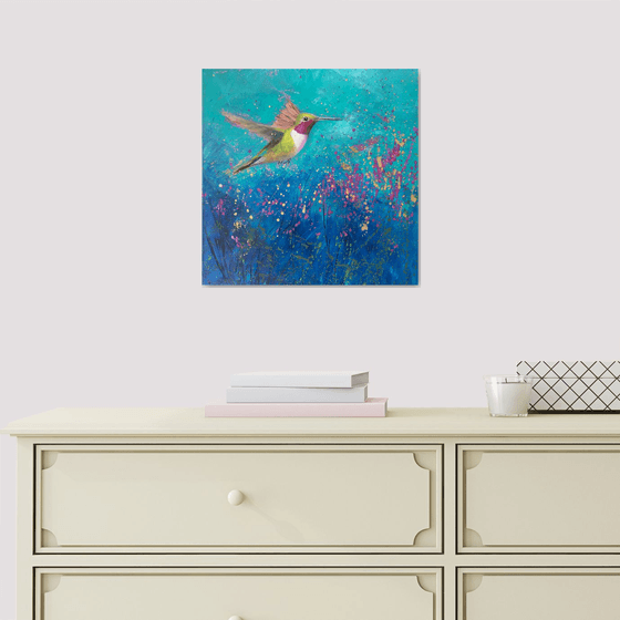 Humming Lovebird I