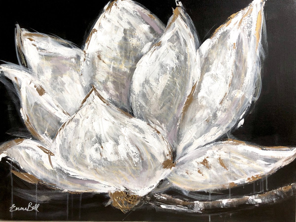 White Magnolia II by Emma Bell
