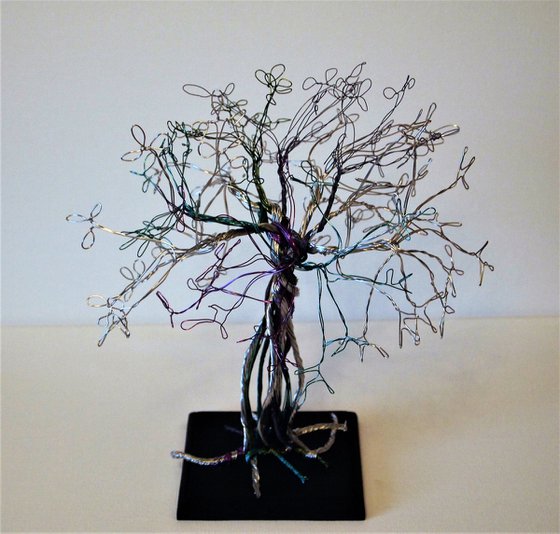 Multi-coloured wire tree