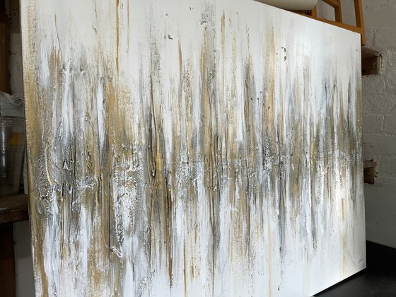 White and Gold Abstract Light