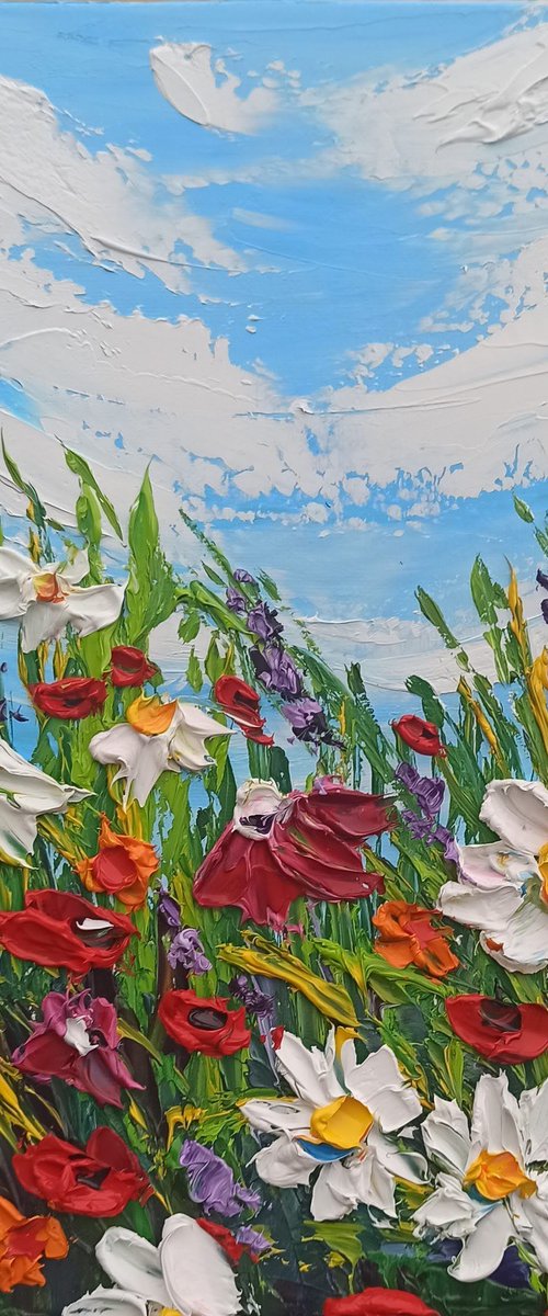 Impasto daisies and poppies at the meadow by Oksana Fedorova