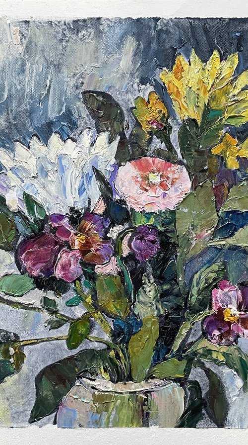 Flowers by Nadezda Stupina