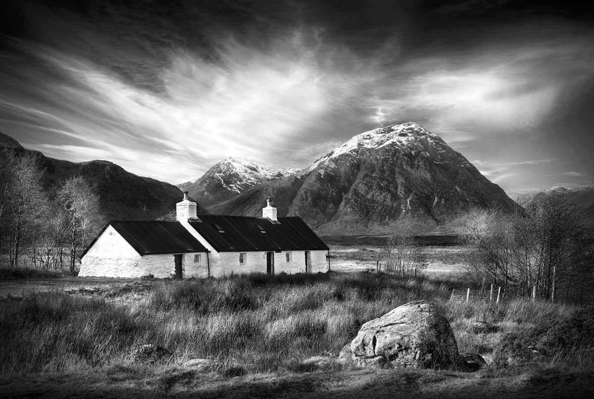 Black Rock Hut by DAVID SLADE