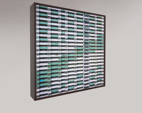 Vertical Domino