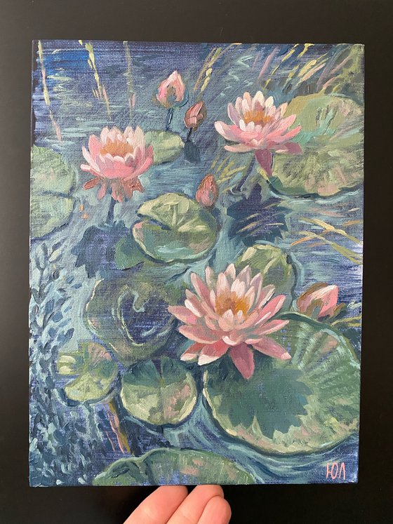 Waterlilies dark blue