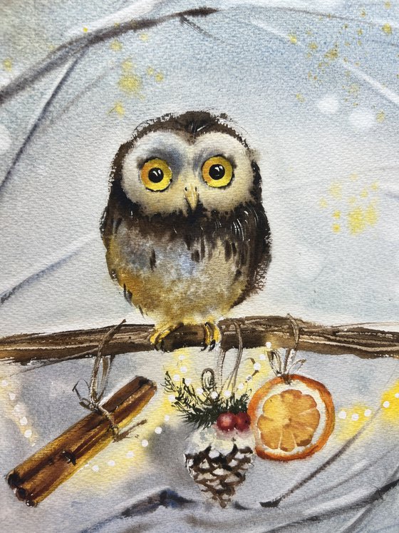 Owl with New Year's gifts