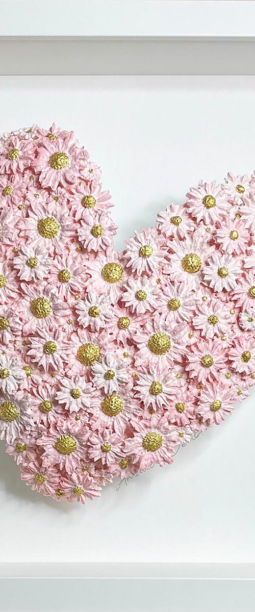 As Fresh as a Daisy (Pale pink on domed heart) by Amanda Deadman
