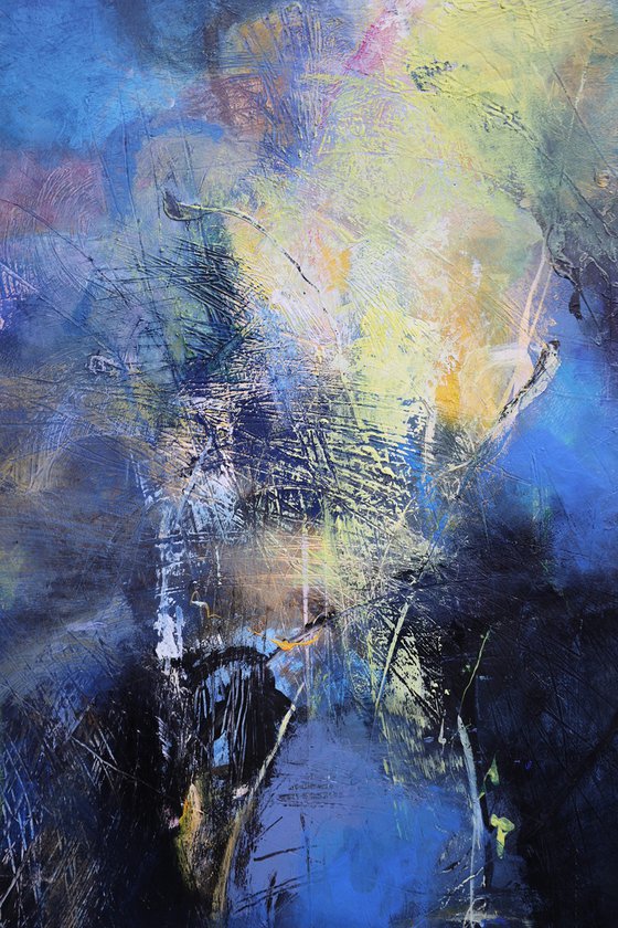 “Echoes of the Infinite”