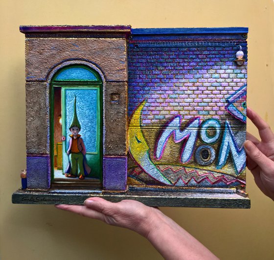 THE DOOR TO THE MOON - ( 29,5 x 38,5 x 5 cm )