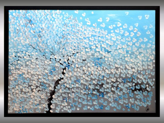 Blue Blossom Light