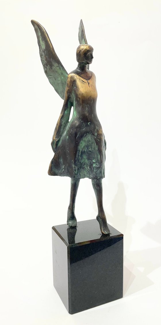 Walking Angel, no.(EA II/IV)