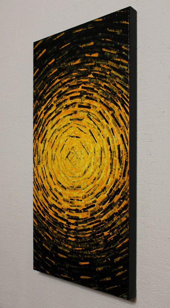 Fragmented yellow burst