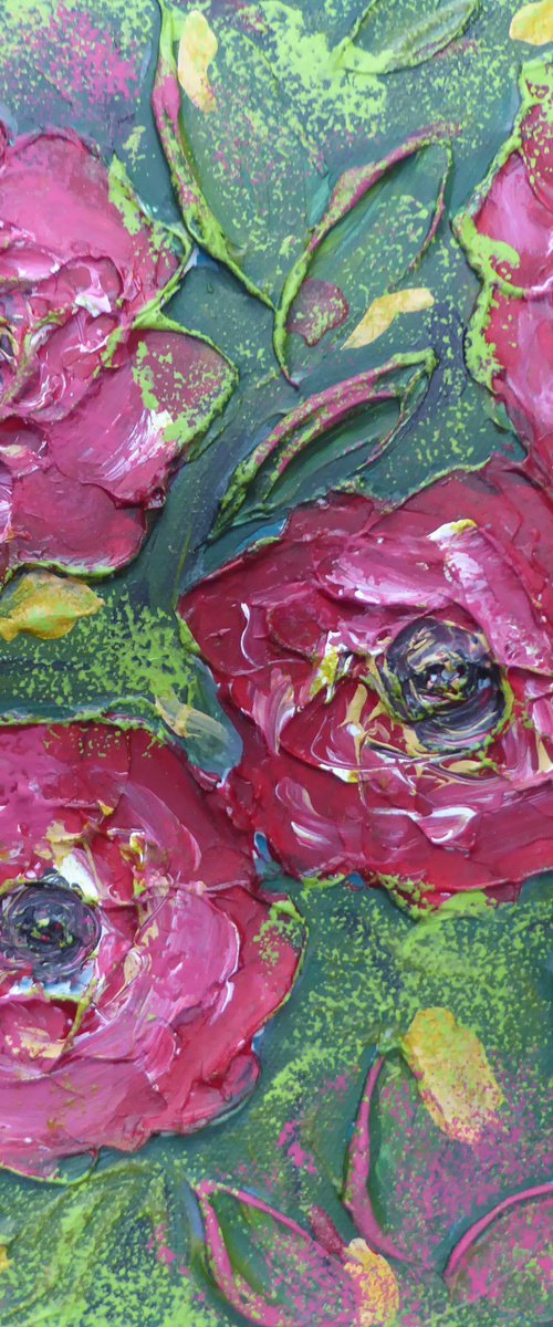 Sculpted Roses by Elaine Allender