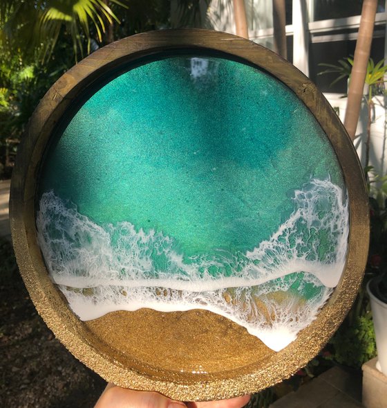 Ocean porthole