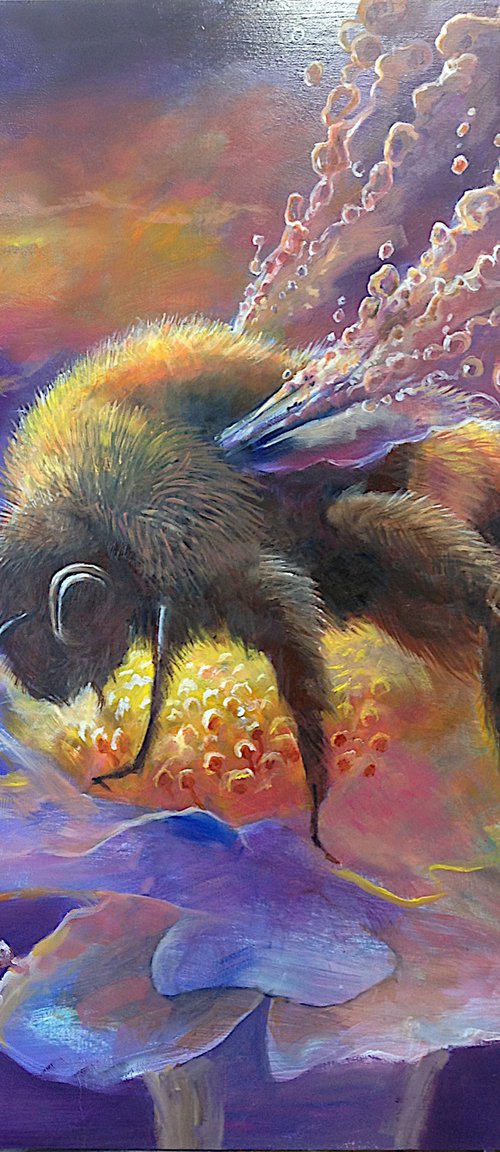 A bumble bee dissipating into water by Daniel Loveday