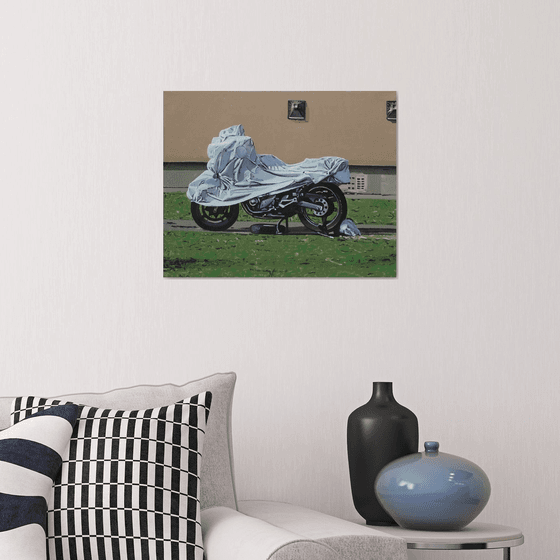 Covered motorcycle
