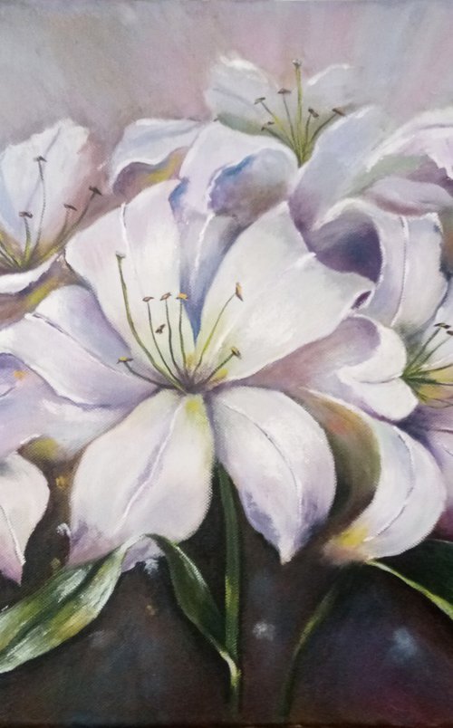 Tender white lilies by Liubov Samoilova