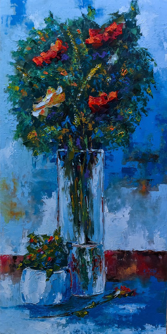Modern still life painting. Flowers in vase. Palette knife work