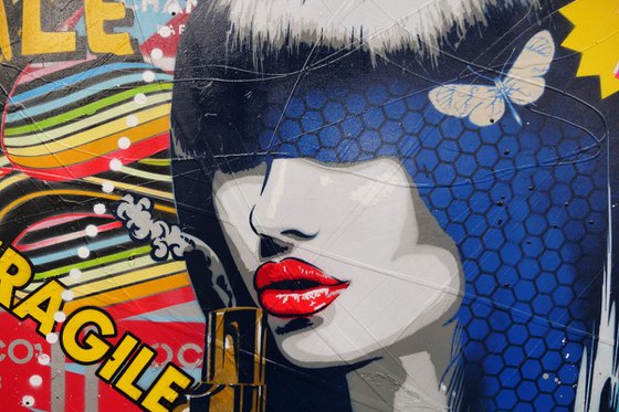 Genuine Assassin 160cm x 100cm Textured Urban Pop Art