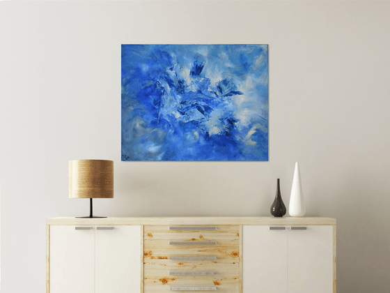 Blue dreamy explorer