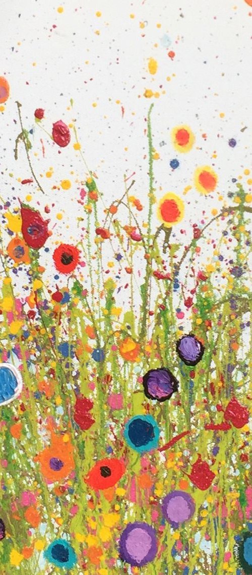 Sweetest Honey Kisses by Yvonne  Coomber