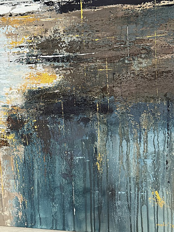 Gilded Tides of Memory