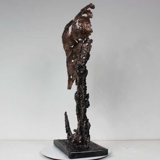 Pavarti Ge  - Buttock metal sculpture steel bronze