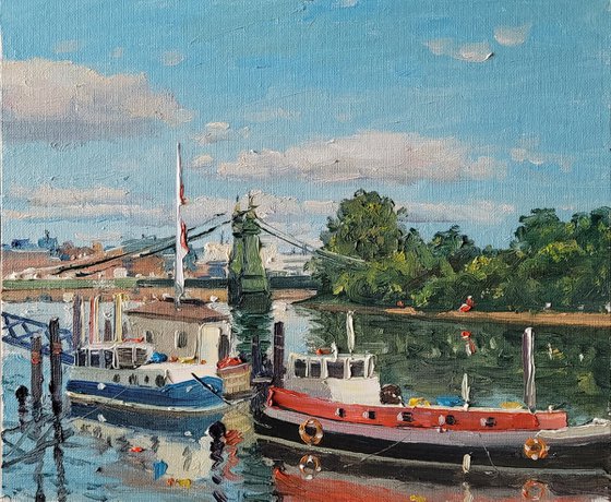 Hammersmith bridge London