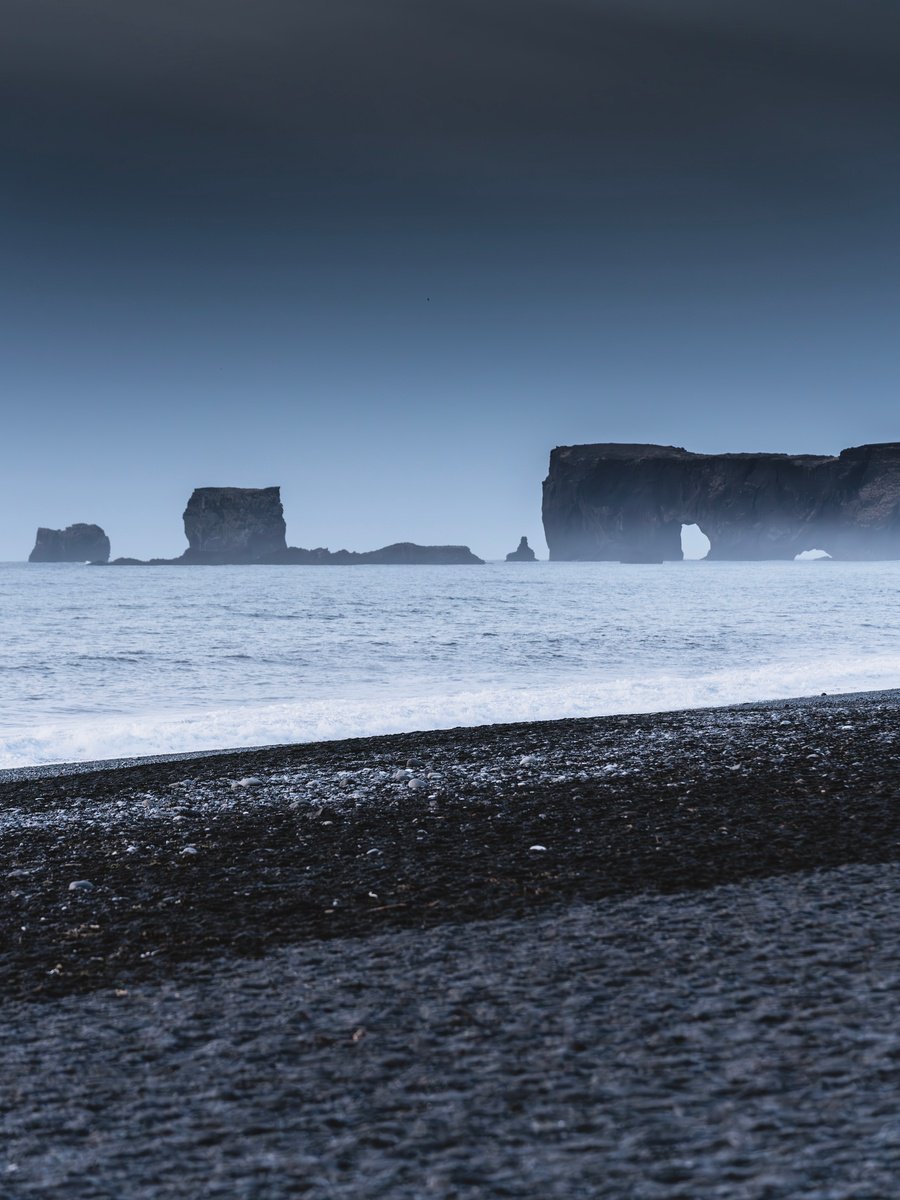 DARK BEACH by Fabio Accorri?