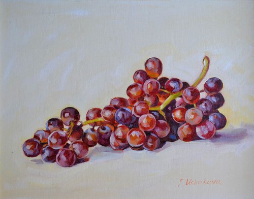 Red grapes by Irina Ushakova