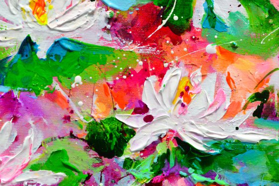 White Water Lilies on the Pond