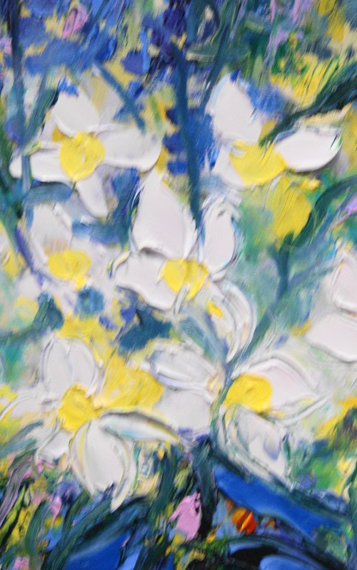 White Daisies by Lesley Blackburn
