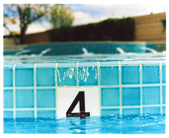 Four Feet, El Morocco Pool, Las Vegas, Nevada