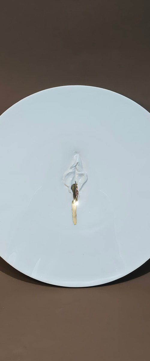 "Vulva Hypnotica XXII" by Zlatina Krusteva