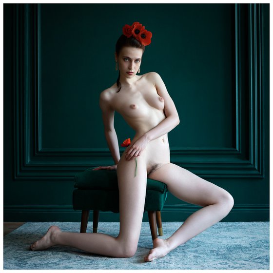 Maiden with poppies. Nude.