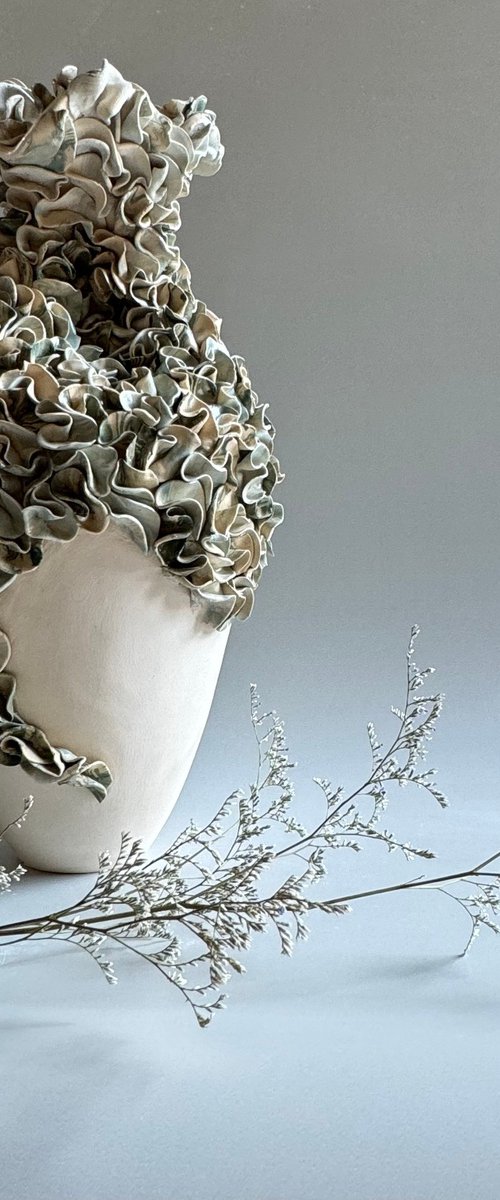 Curls of sea/ V39 - 2024 by ceramicABeli Alexandra Beliba