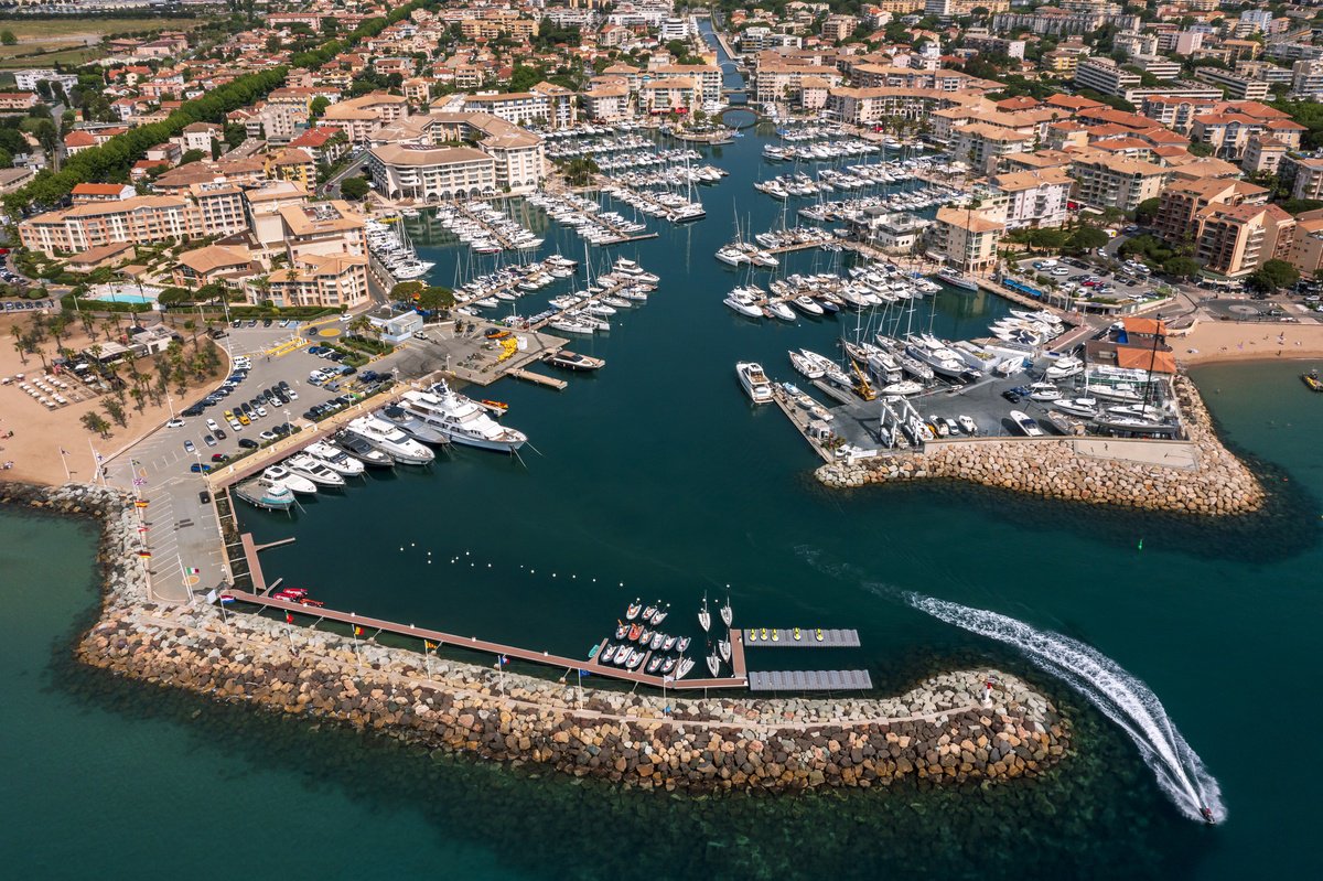 Mediterranean Harbour 1 by Barbara and Maciej Noskowski