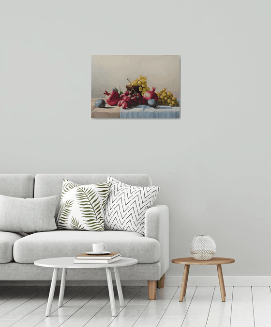 Still life with autumn fruits(50x70cm, oil painting, ready to hang)