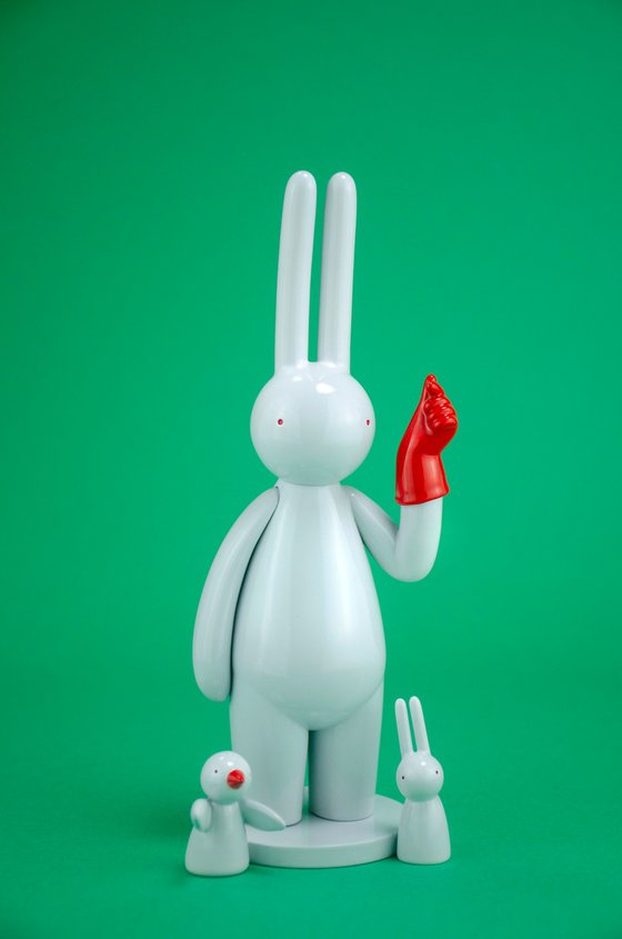 THE WORLD OF IN-JOKES: Love-Hate Paradox