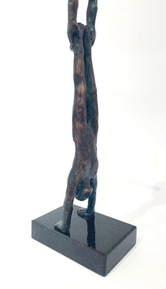 Acrobats Balance, no.VI/VIII