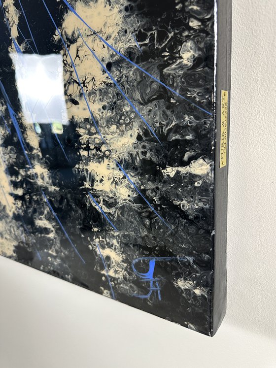 VERTIGO - Black Shampagne Cobalt Art
