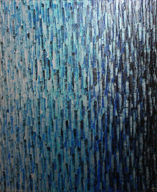 Silver-blue-gray fade by Jonathan Pradillon