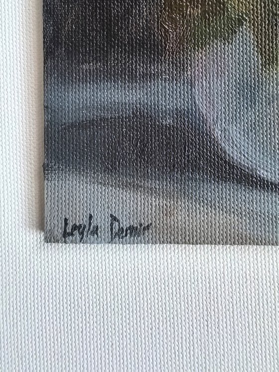 White roses still life